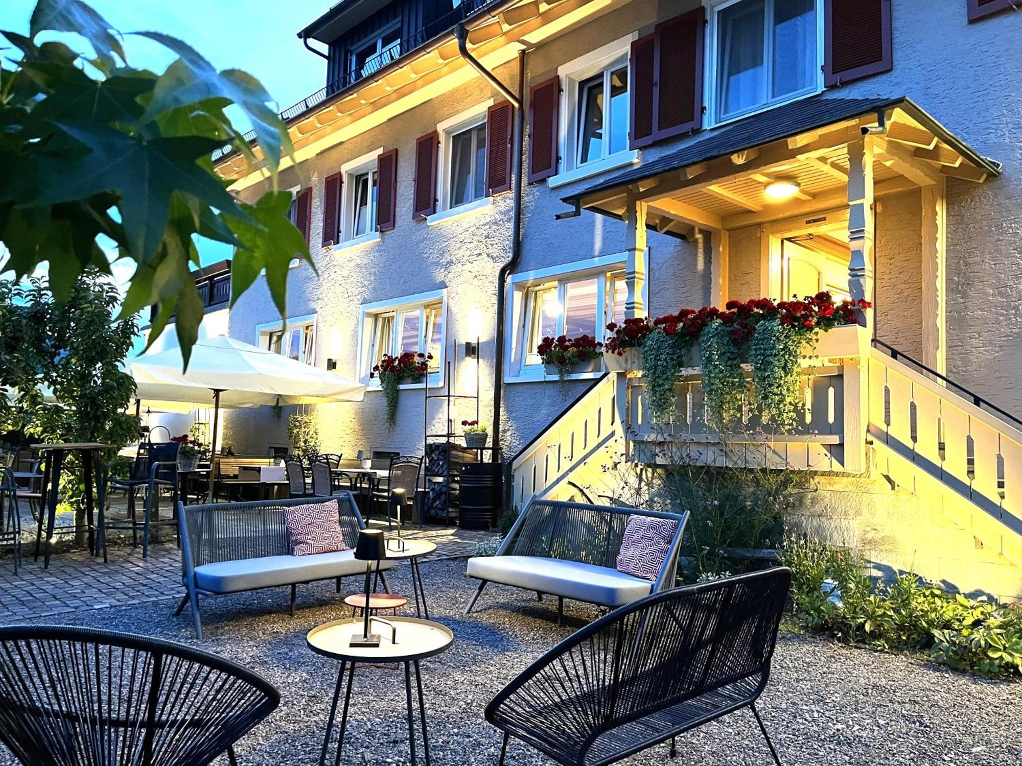 Landhotel Gasthaus Zum Pflug تسل-آم-هارمرزباخ المظهر الخارجي الصورة