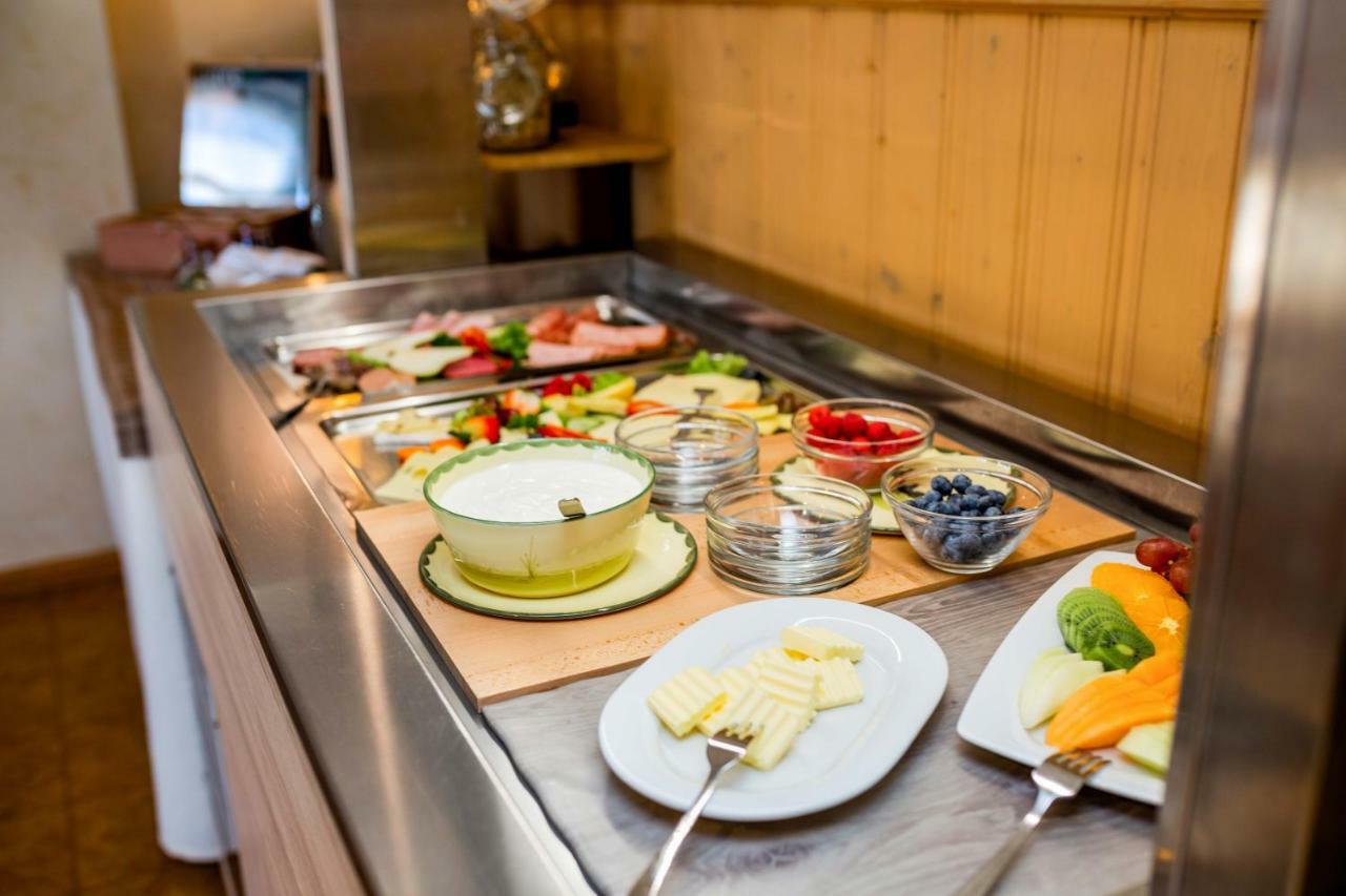 Landhotel Gasthaus Zum Pflug تسل-آم-هارمرزباخ المظهر الخارجي الصورة