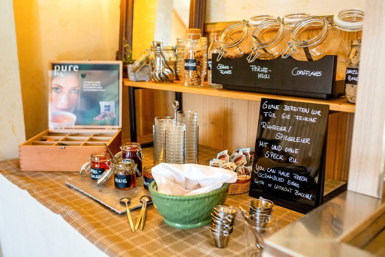 Landhotel Gasthaus Zum Pflug تسل-آم-هارمرزباخ المظهر الخارجي الصورة